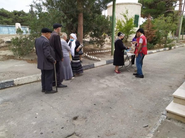 Sumqayıtda ahıl və fiziki imkanları məhdud uşaqlara qurban payı verilib - FOTO