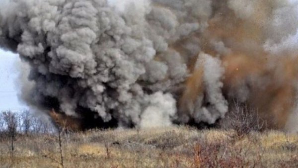 Ermənistan hərbi bölməsinin silah-sursatı partladı