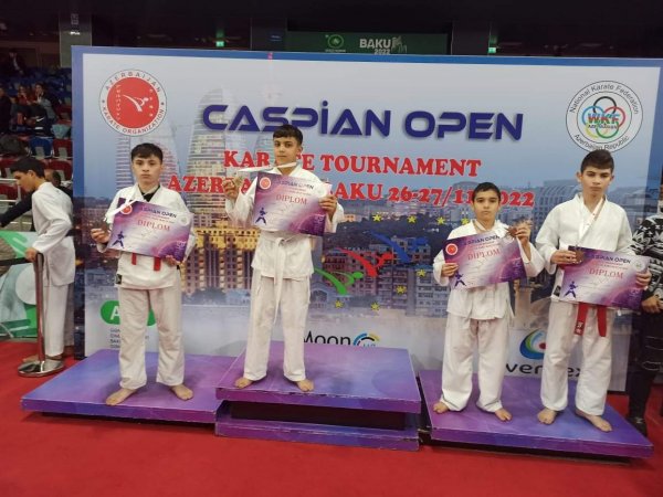 "Caspian Open" yarışında Sumqayıtlı karateçilər uğurlu nəticələr əldə ediblər -FOTO