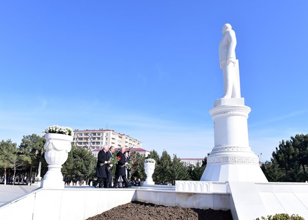 Sumqayıtda “Heydər Əliyev İli” çərçivəsində tədbir keçirilib - FOTOLAR