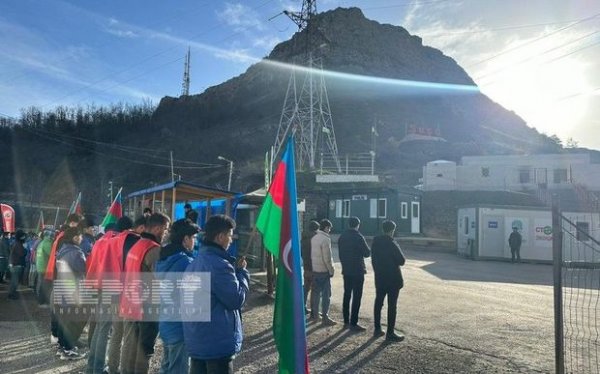 Xankəndi-Laçın yolunda aksiya 115 gündür davam edir - FOTO