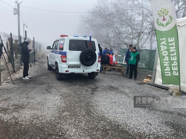 Bu gün Xankəndi-Laçın yolunda sülhməramlıların 47 avtomobili maneəsiz keçib