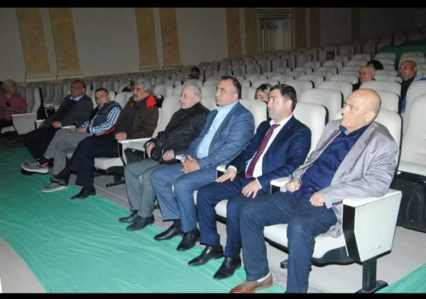 Sumqayıt teatrında görkəmli rejissor Rövşən Almuradlının anım günü keçirilib - FOTO