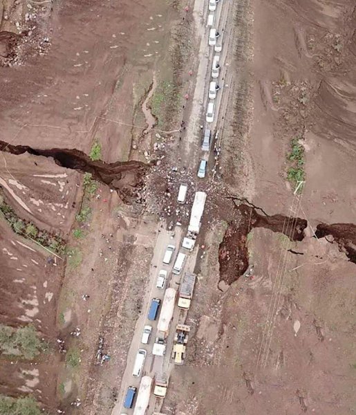 Afrika qitəsi iki yerə bölündü, yeni okean yaranır - FOTO