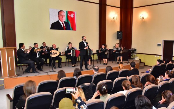 Sumqayıtda “Dahi şəxsiyyət və müdrik lider” adlı tədbir keçirilib - FOTO