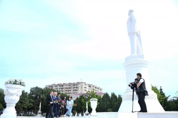 Sumqayıta "Narkotiklərə yox de, bizimlə birlikdə ol!” -FOTO