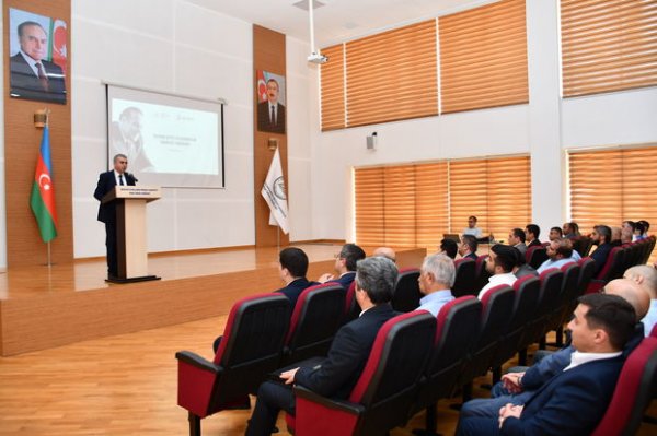 Sumqayıtda "Heydər Əliyev və Azərbaycan sənayesi” adlı konfrans keçirildi - FOTO