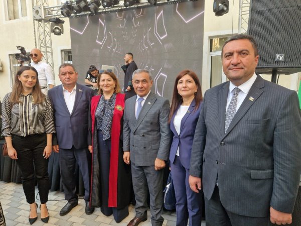 Deputat Müşfiq Məmmədli "Məzun günü"ndə iştirak edib - FOTOLAR