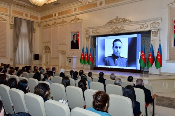 Abşeronda Ümummilli Liderin əziz xatirəsi dərin ehtiramla yad edilib - FOTOLAR