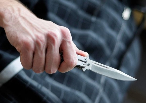 Sumqayıtda 22 yaşlı oğlan bıçaqlanıb
