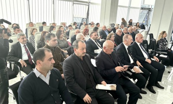 Sumqayıtda seçki hüququ ilə bağlı regional seminar keçirilib (FOTO) 