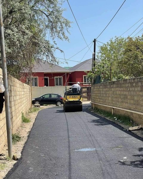 Sumqayıtda “Xəzər bağları”nın yolları asfaltlanır – (FOTOLAR)