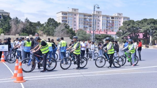 Heydər Əliyevə həsr olunmuş velosiped yarışı keçirildi - FOTOLAR