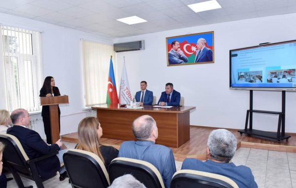 Sumqayıt Tibb Mərkəzində ana-uşaq ölümü hallarının təhlili məqsədilə müşavirə keçirilib - FOTOLAR