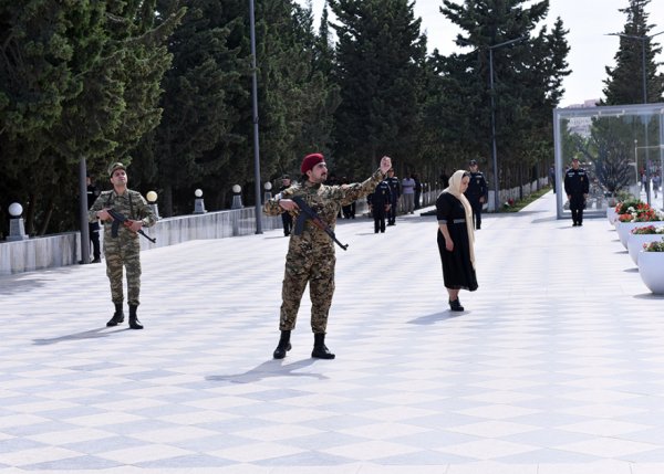 Sumqayıtda şəhidlərin xatirəsi anılıb, ədəbi–bədii kompozisiya təqdim olunub