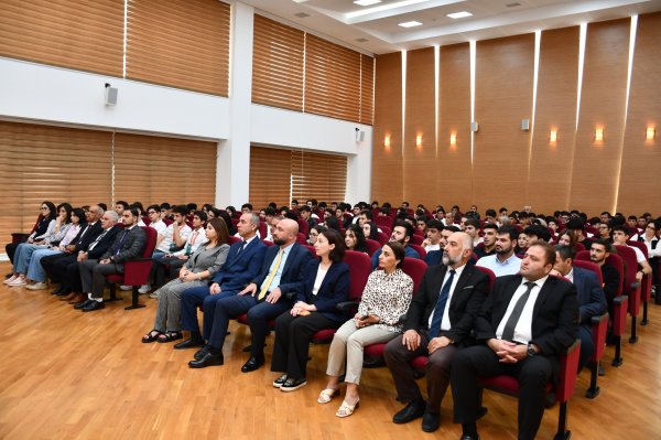 Peşə Təhsil Mərkəzi Təhsil Tələbə Krediti Fondu ilə əməkdaşlıq edəcək - FOTOLAR