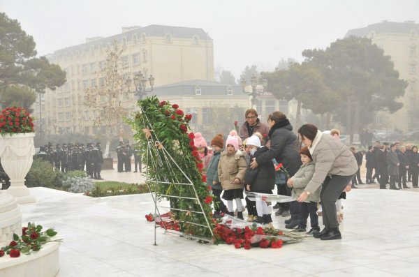 Abşeronda Heydər Əliyevin anım günü dərin ehtiramla qeyd olunub - FOTOLAR