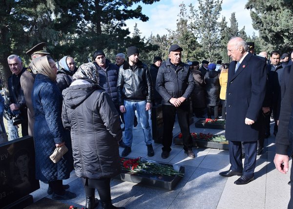 Sumqayıtda 20 Yanvar faciəsinin 35-ci ildönümü ilə əlaqədar anım mərasimi keçirilib -FOTOLAR