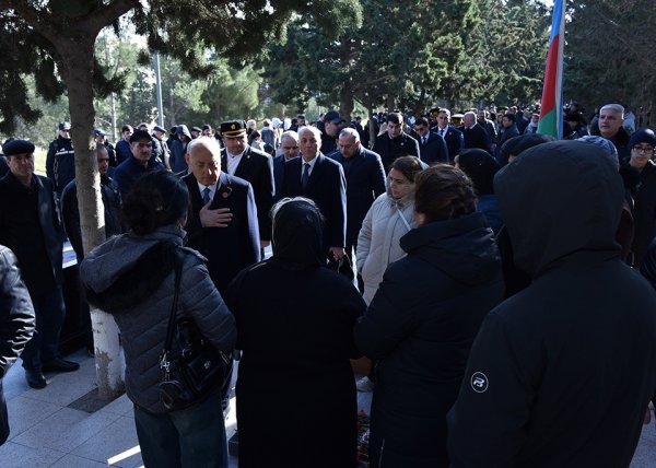 Sumqayıtda 20 Yanvar faciəsinin 35-ci ildönümü ilə əlaqədar anım mərasimi keçirilib -FOTOLAR