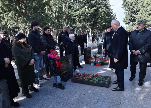 Sumqayıtda 20 Yanvar faciəsinin 35-ci ildönümü ilə əlaqədar anım mərasimi keçirilib -FOTOLAR