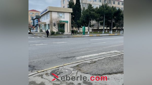 Sumqayıtda təhsil ocağının qarşısında ölüm saçan piyada zolaqları (FOTO)