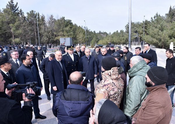 Sumqayıtda Xocalı soyqırımı qurbanlarının xatirəsi anılıb - FOTO