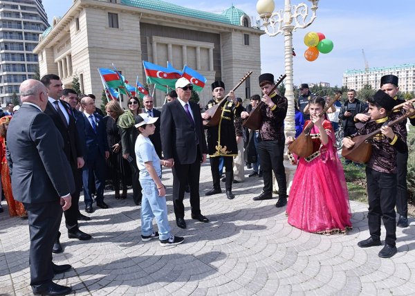 Sumqayıtda Novruz bayramı münasibətilə möhtəşəm tədbir keçirildi – FOTO