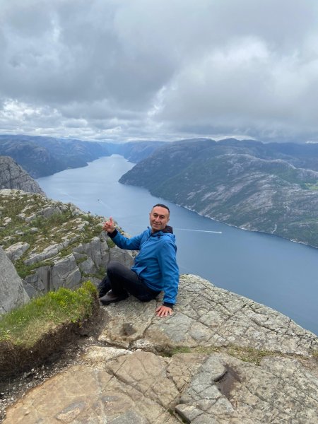 Fyordlar, qayalar və yeraltı tunellər ölkəsi Norveç - Preikestolendən REPORTAJ