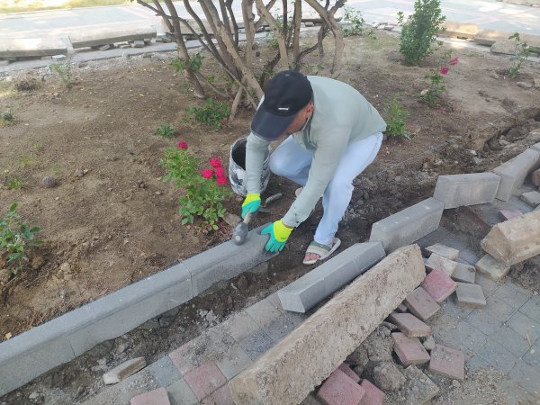 "Bələdiyyə parkı"nda abadlıq işləri sürətlənir – Sumqayıtda vətəndaş rahatlığı ön plandadır!
