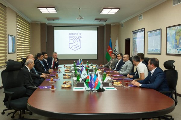 "Sumqayıt" FK baş məşqçi Saşa İliçlə müqavilə imzalayıb 