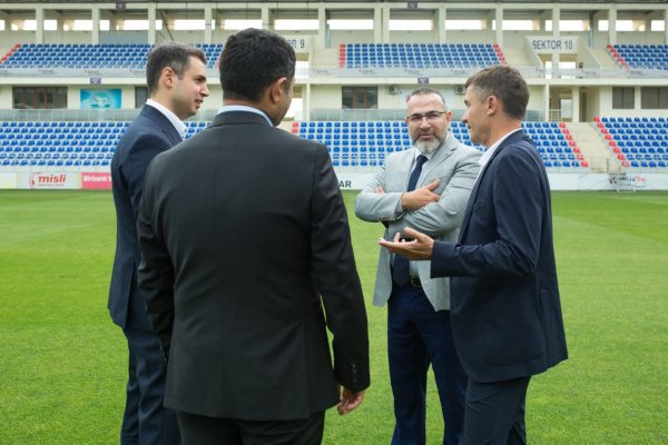 "Sumqayıt" FK baş məşqçi Saşa İliçlə müqavilə imzalayıb 