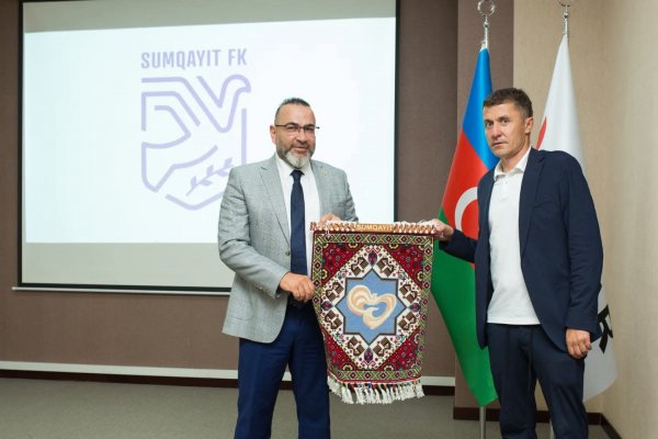 "Sumqayıt" FK baş məşqçi Saşa İliçlə müqavilə imzalayıb 