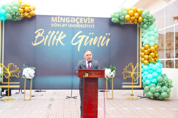 Mingəçevir Dövlət Universitetində Bilik Günü təntənəli şəkildə qeyd olunub (FOTO)
