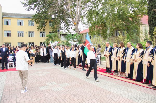 Mingəçevir Dövlət Universitetində Bilik Günü təntənəli şəkildə qeyd olunub (FOTO)