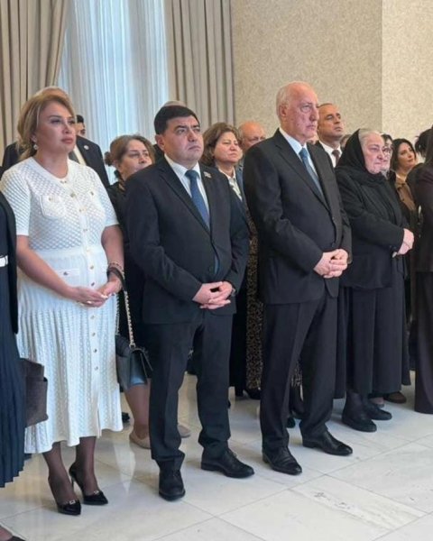 Sumqayıtda Zəfər Gününə həsr olunan tədbir keçirilib, rəsm sərgisi açılıb