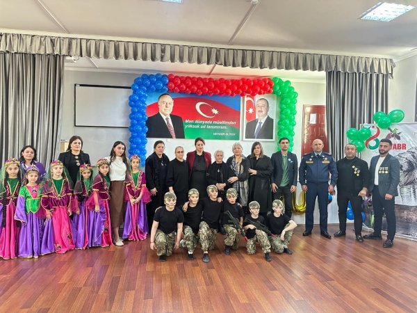 Sumqayıt məktəbində Zəfər Gününə həsr olunmuş tədbir keçirilib - FOTOLAR