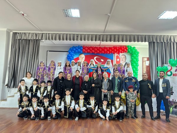 Sumqayıt məktəbində Zəfər Gününə həsr olunmuş tədbir keçirilib - FOTOLAR