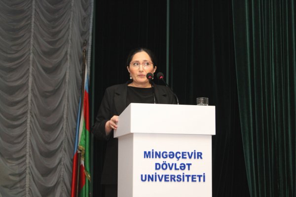 Mingəçevir Dövlət Universitetində Konstitusiya Gününə həsr olunmuş konfrans keçirilib