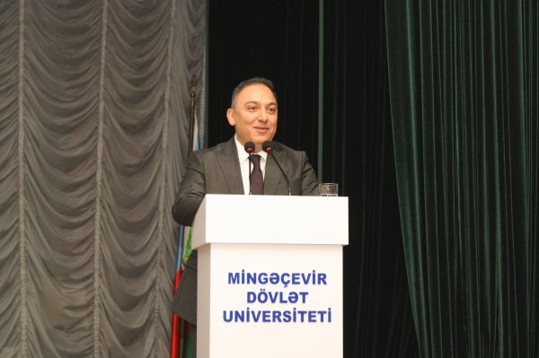 Mingəçevir Dövlət Universitetində Konstitusiya Gününə həsr olunmuş konfrans keçirilib